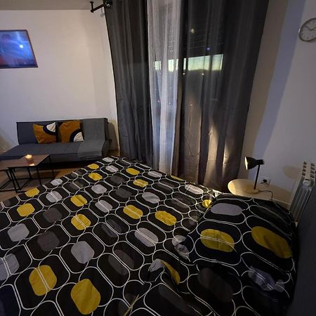 Appartements Sully Mantes-la-Jolie Bagian luar foto